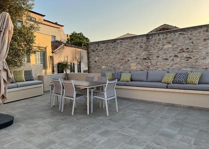 Stylish And Cozy House In Athens, Plaka